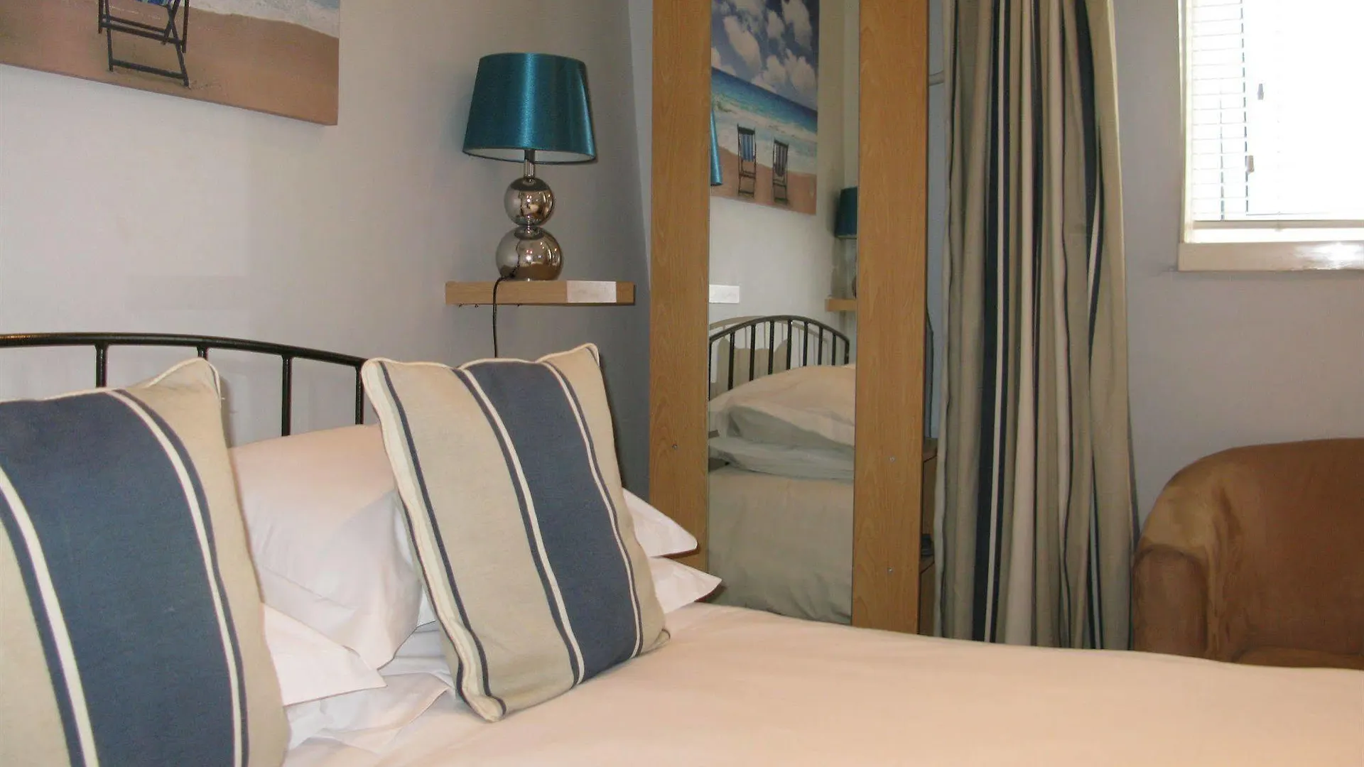 Oyo Lifestyle Hotel Sea Breeze Hove