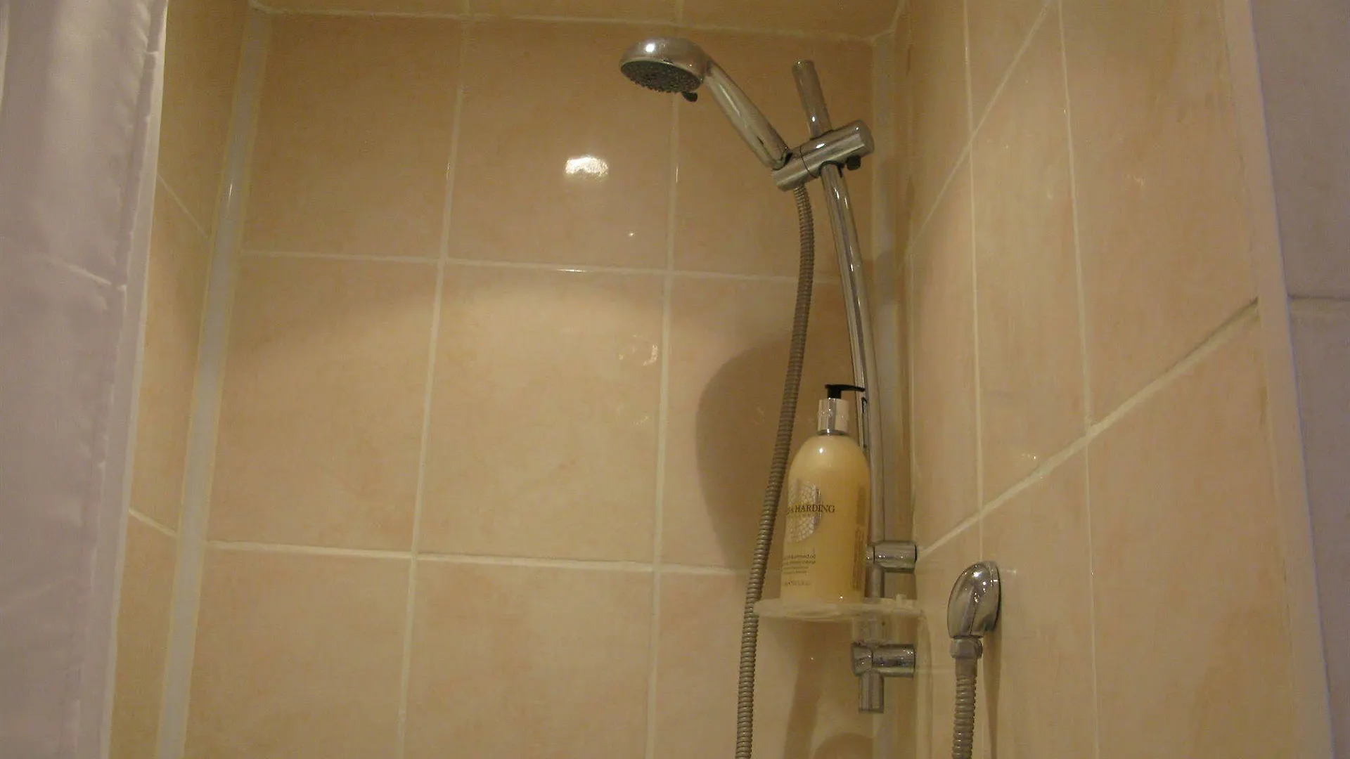 Oyo Lifestyle Hotel Sea Breeze Hove 3*,